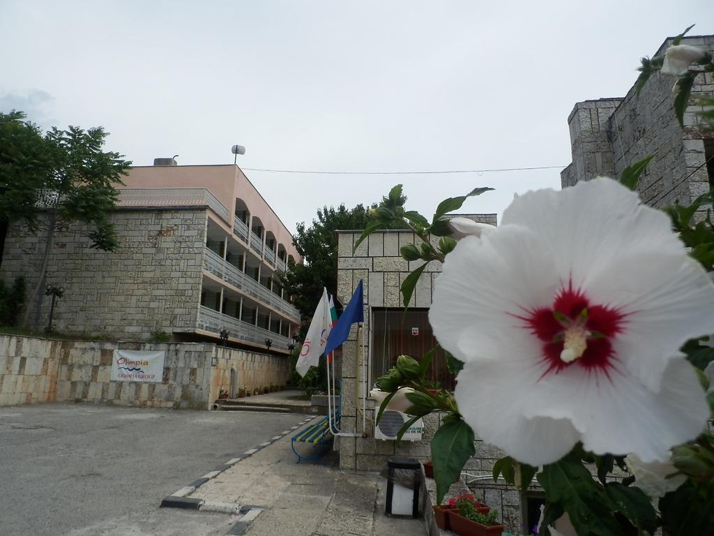 Olimpia Supersnab Hotel Balchik Luaran gambar