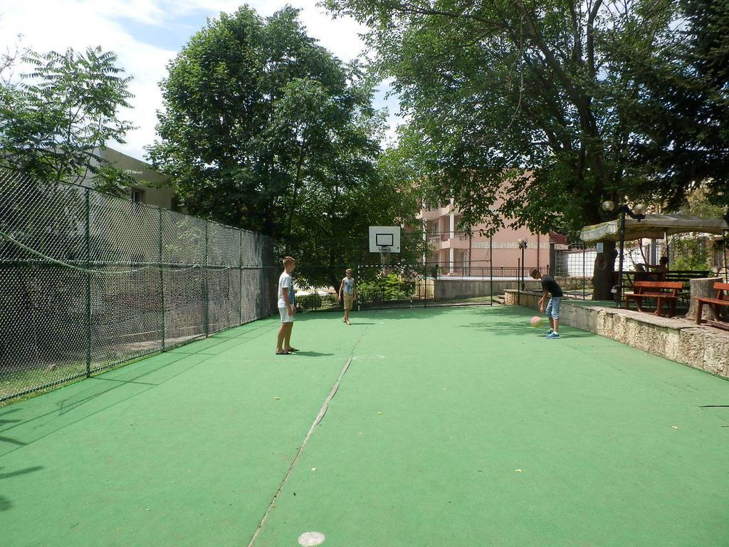 Olimpia Supersnab Hotel Balchik Luaran gambar