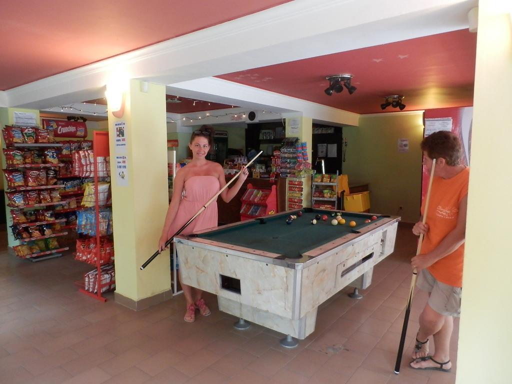 Olimpia Supersnab Hotel Balchik Luaran gambar