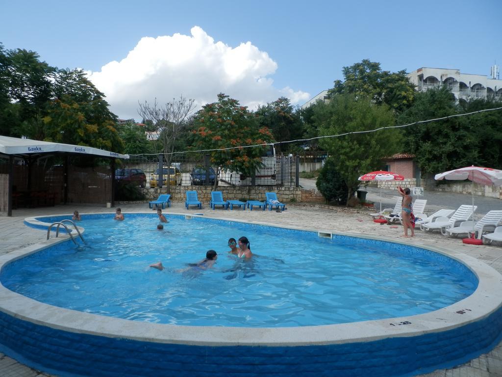 Olimpia Supersnab Hotel Balchik Luaran gambar