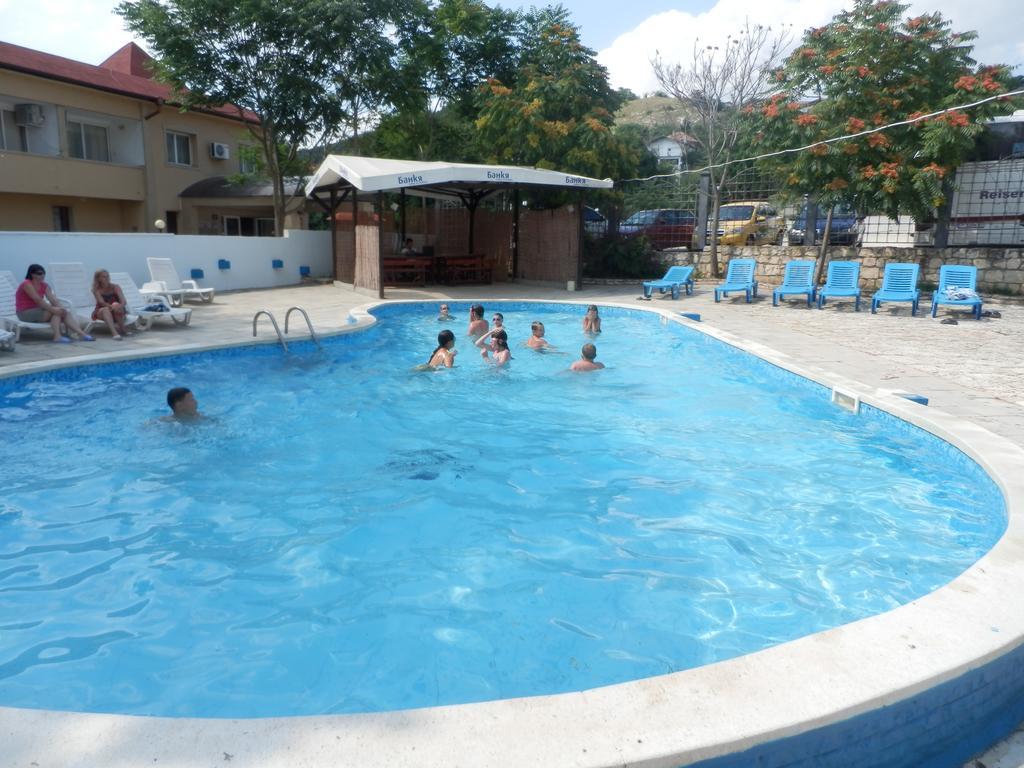 Olimpia Supersnab Hotel Balchik Luaran gambar
