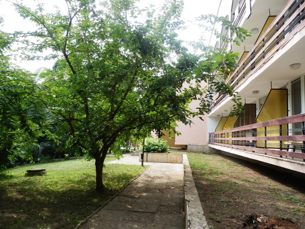 Olimpia Supersnab Hotel Balchik Luaran gambar