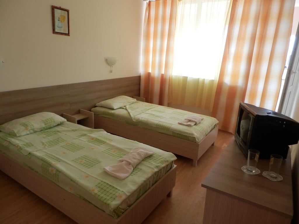 Olimpia Supersnab Hotel Balchik Luaran gambar