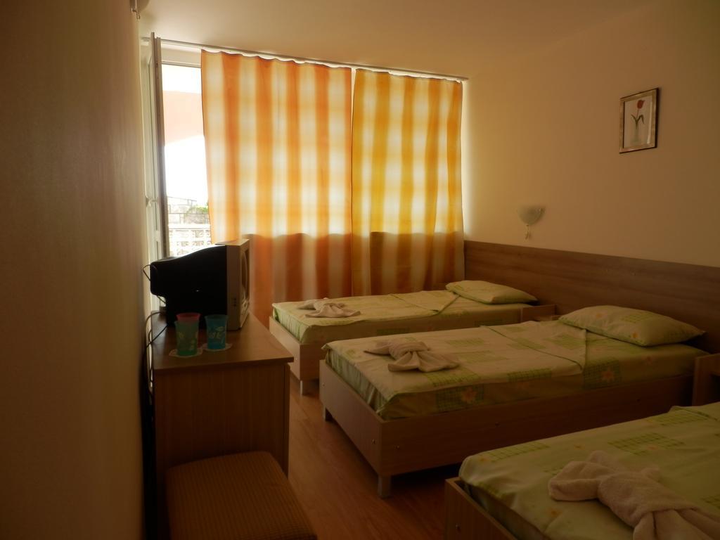 Olimpia Supersnab Hotel Balchik Luaran gambar