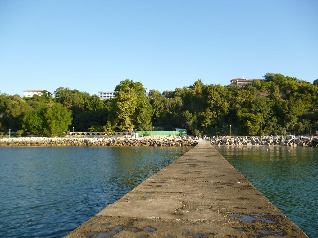 Olimpia Supersnab Hotel Balchik Luaran gambar